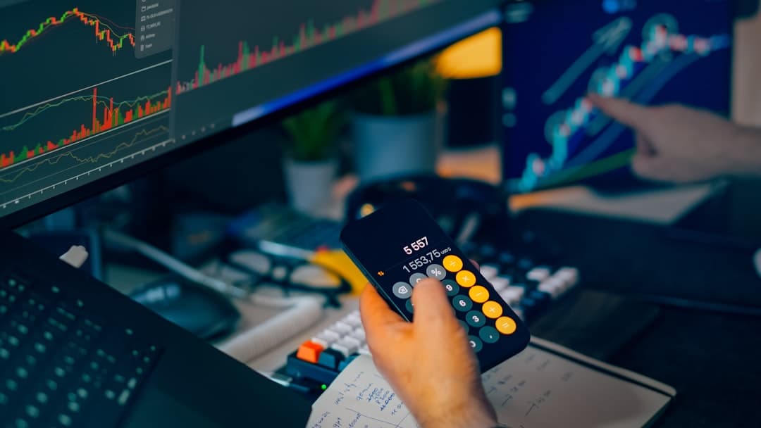 Beyond the Illusion: How the Dunning‑Kruger Effect Skews Risk Management for New Traders