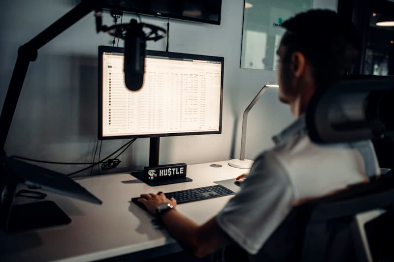 Swing Trading the Prop Firm Challenge: A Patience‑First Blueprint